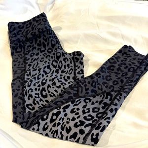 Black and grey leopard tights